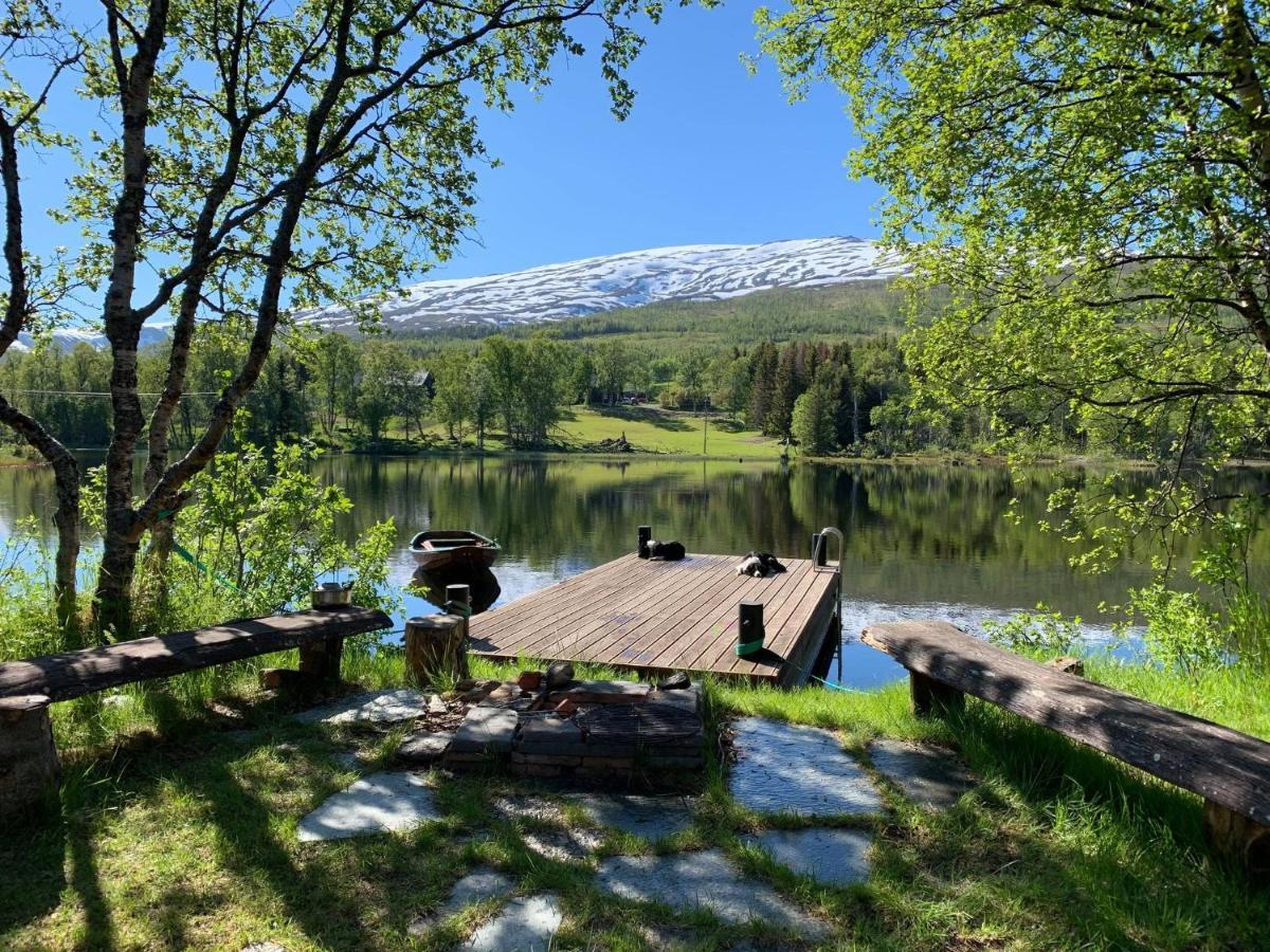Вилла 100 Years Old Norwegian Log House In Тромсё Экстерьер фото