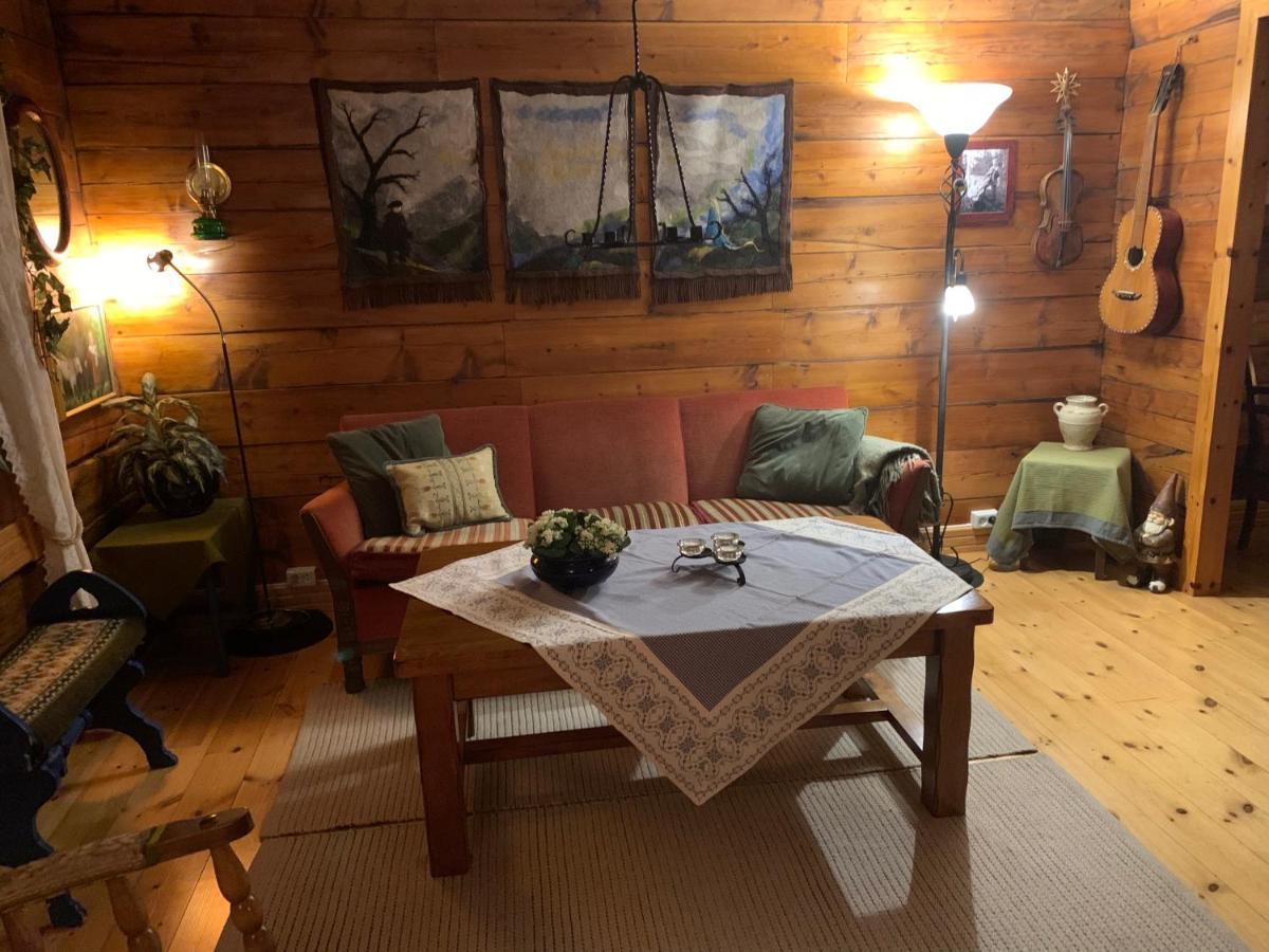 Вилла 100 Years Old Norwegian Log House In Тромсё Экстерьер фото